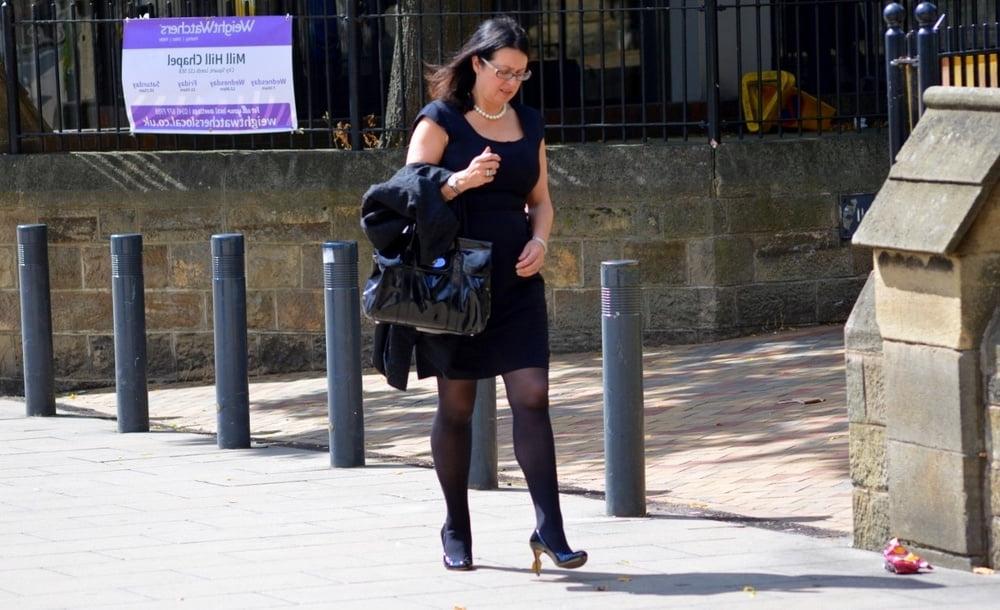 25P sexy street ladies in pantyhose 2