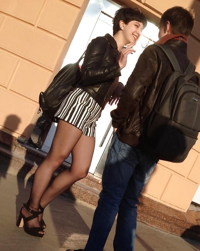 25P sexy street ladies in pantyhose 2