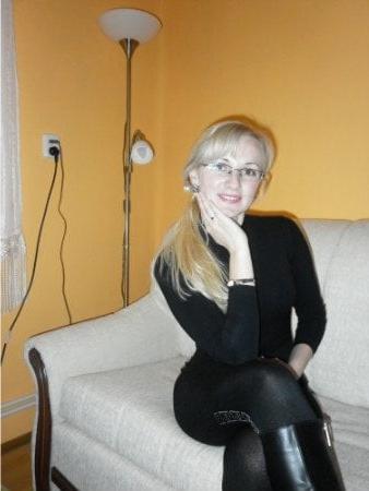 25P slender dirty whore Lera