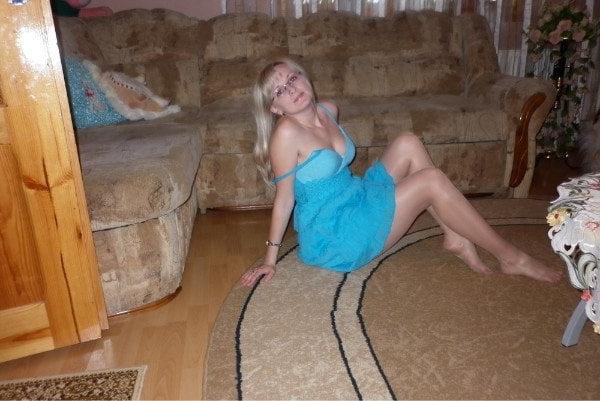 25P slender dirty whore Lera