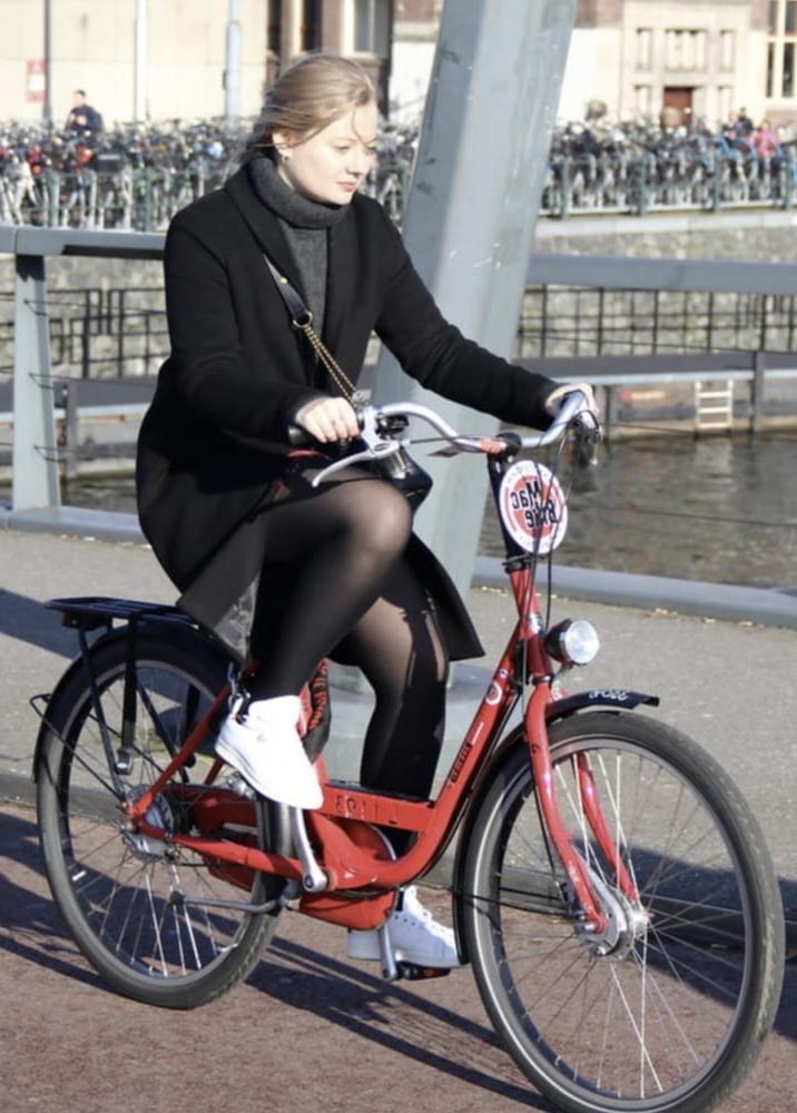 25P Street Pantyhose - Pantyhosed Cunts on Bikes Part 1