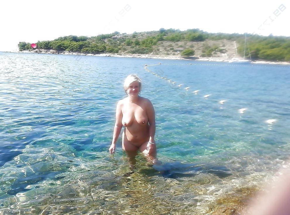 25P Outdoor Swingers 07-09-20