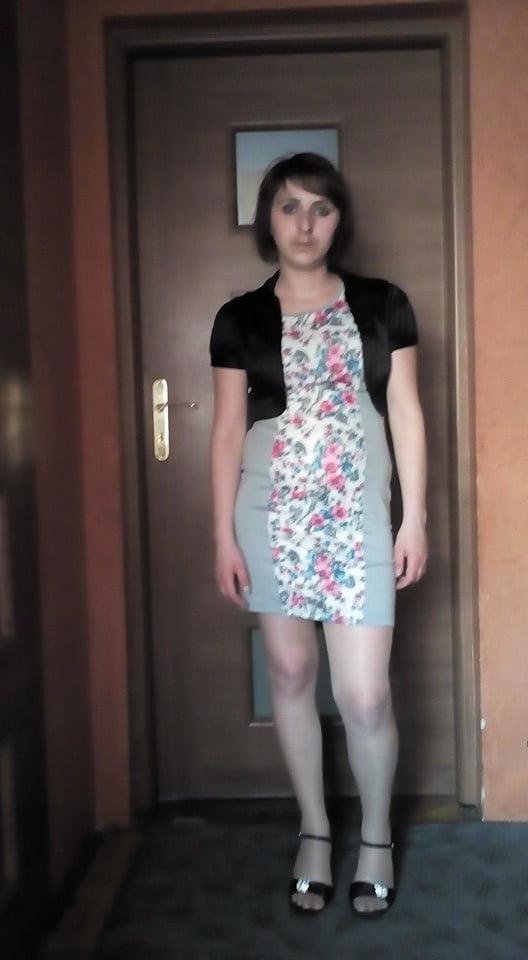 25P sexy females in tights pantyhose nylons 68