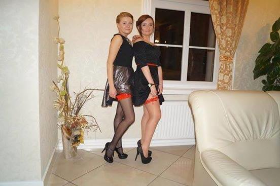 25P sexy females in tights pantyhose nylons 68
