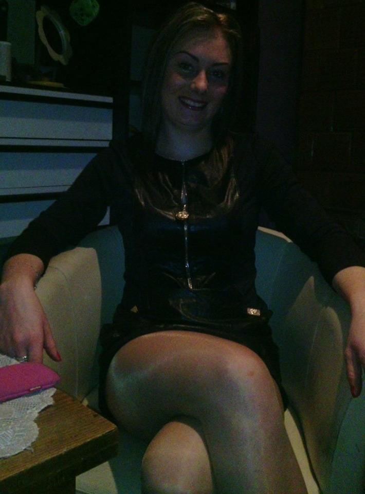 25P sexy females in tights pantyhose nylons 68