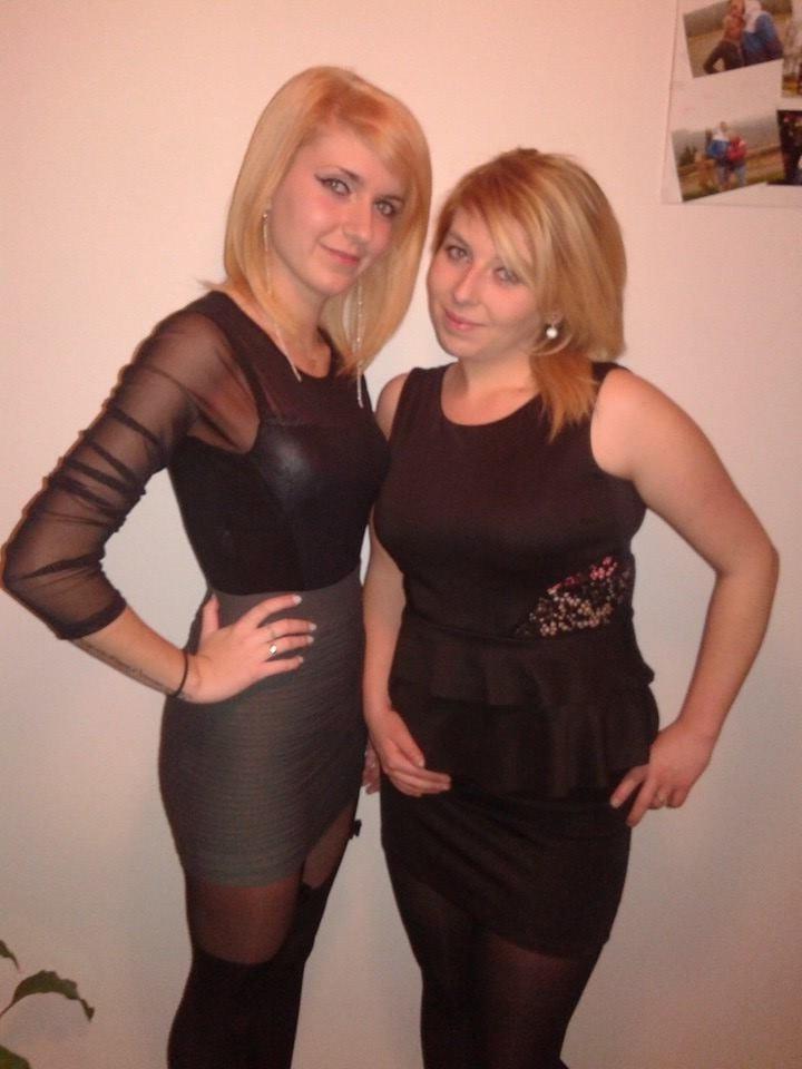 25P sexy females in tights pantyhose nylons 68