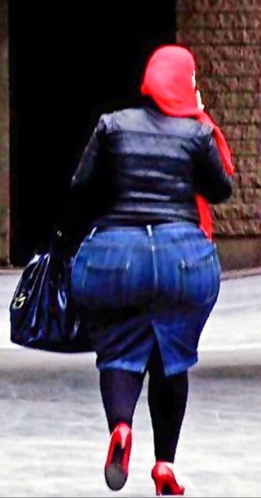 19P Arab busty Milfs for cuckold