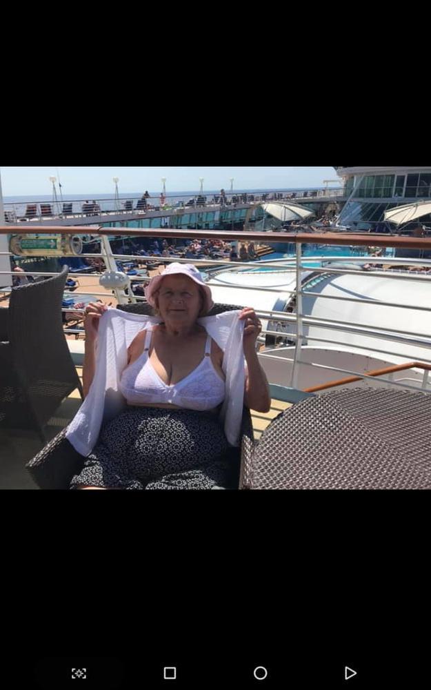 25P Mature Women in One Piece Swimsuits (set 2)