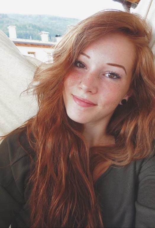 12P Freckled faces