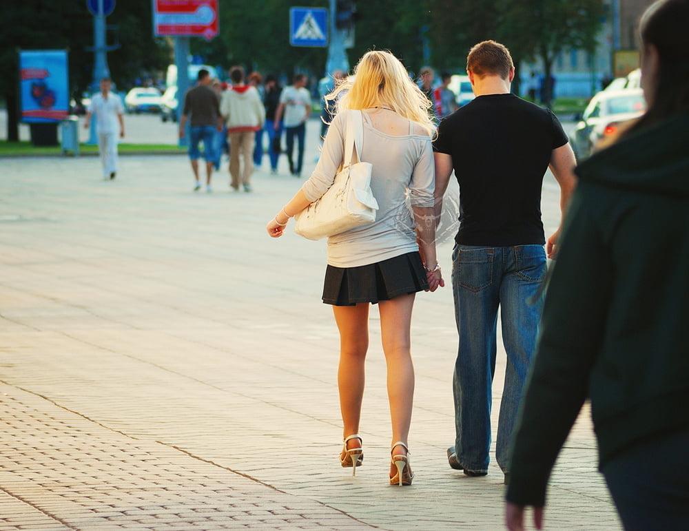 25P sexy street ladies in pantyhose