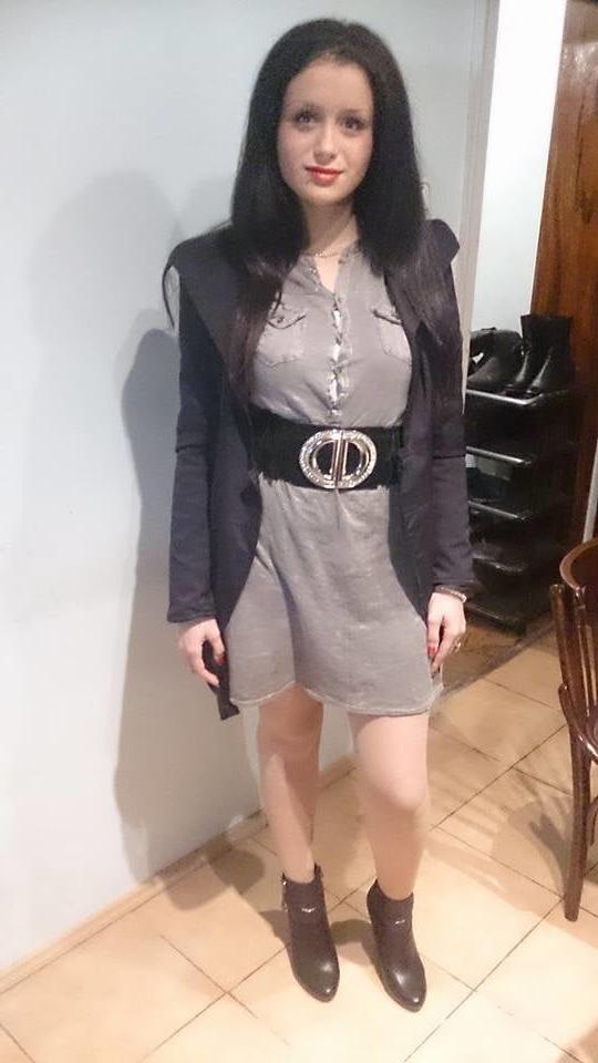25P sexy females in tights pantyhose nylons 67
