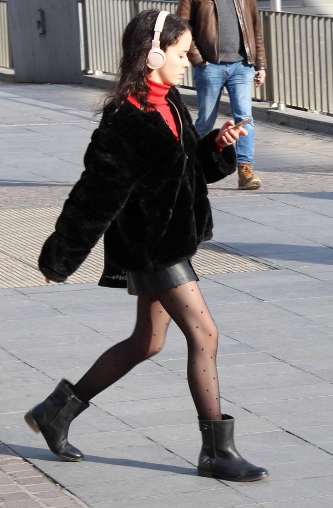 25P Street Pantyhose - French Sluts in PH and Leather Skirts