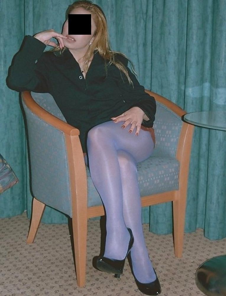 25P (Mostly) Amateurs in colorful Pantyhose &amp; Stockings