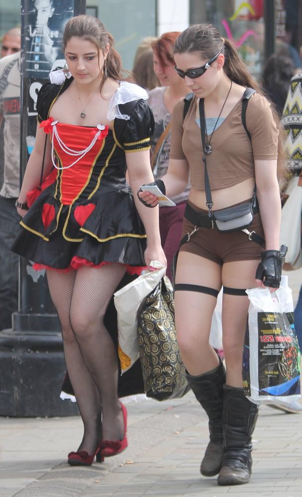 25P Street Pantyhose - Real Life Cunts-Next-Door