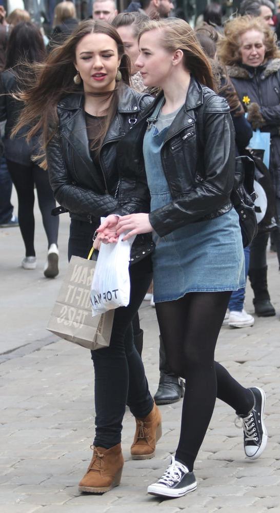 25P Street Pantyhose - Real Life Cunts-Next-Door