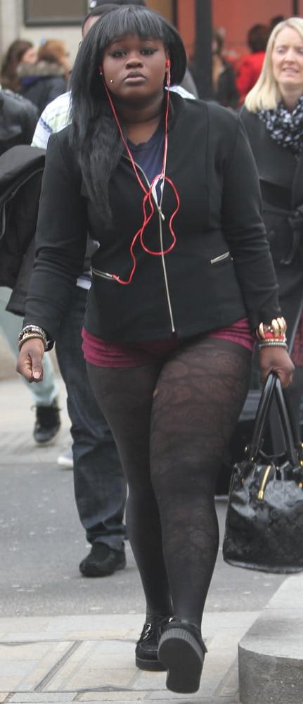 25P Street Pantyhose - Brit Pigs in Pantyhose 3 of 3