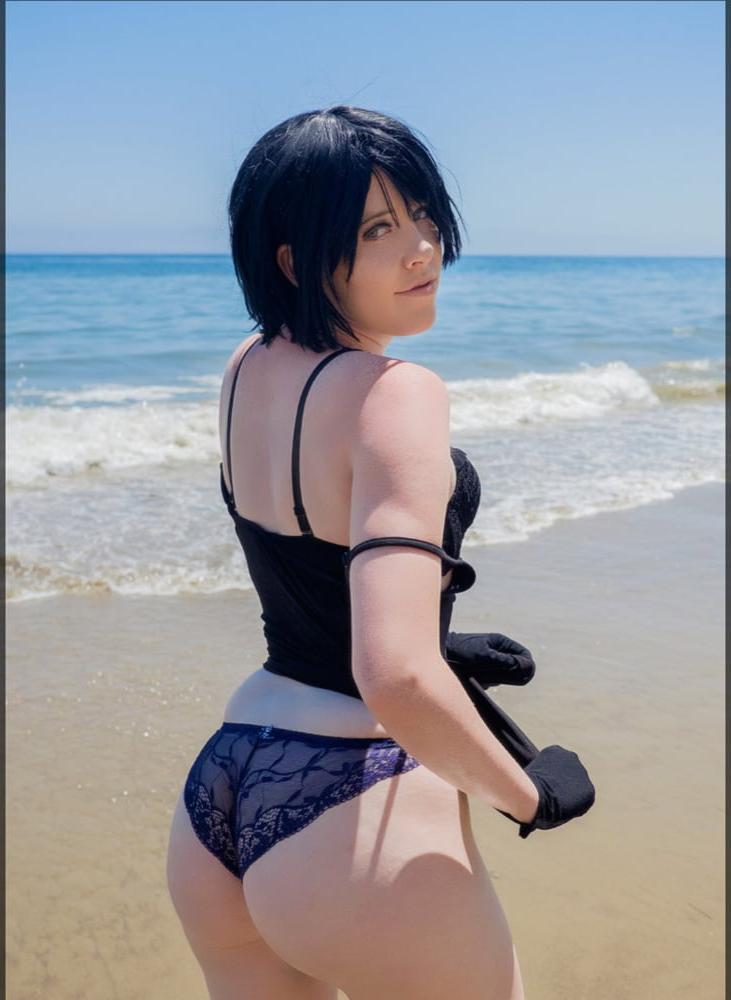 25P Kingdom Hearts beach cosplay strip
