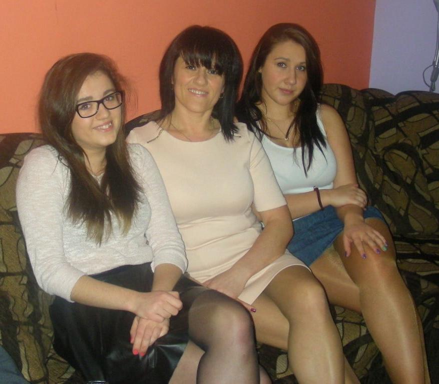 25P PANTYHOSE AMATEURS 329