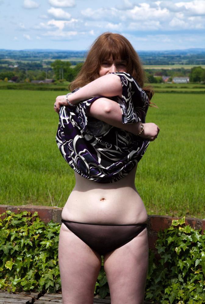 25P Uk Slut Outdoor