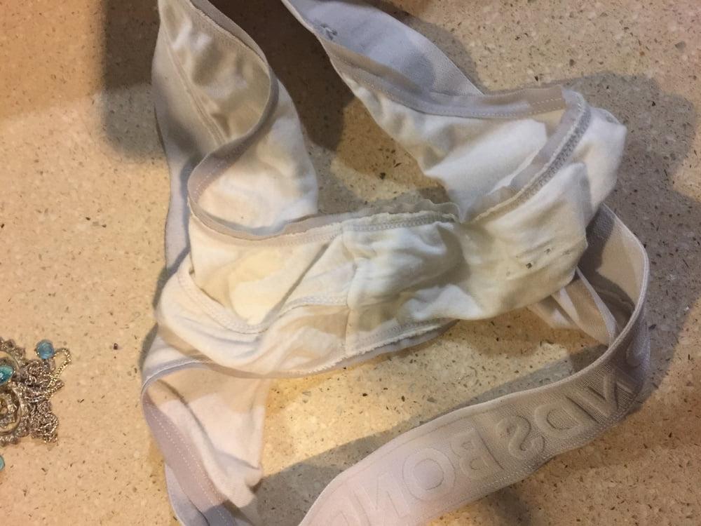 14P Friends girls dirty panties