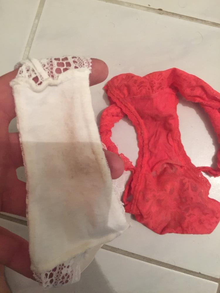 14P Friends girls dirty panties
