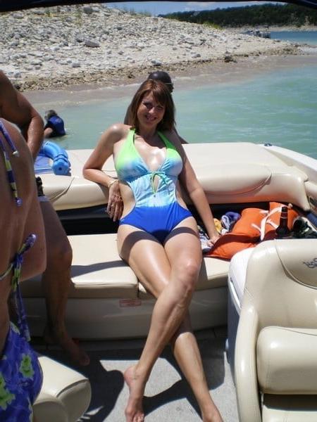 25P Mature Women in One Piece Swimsuits 2