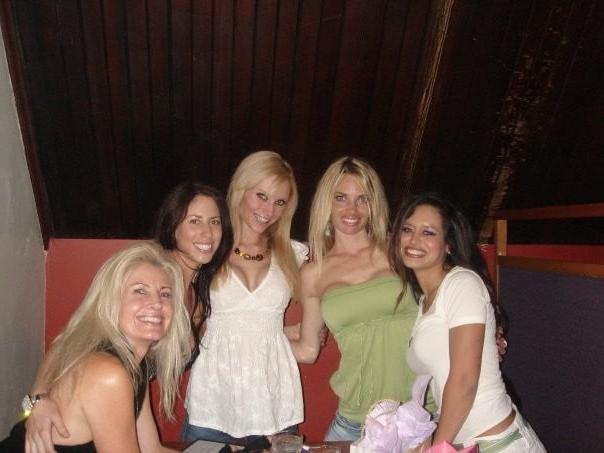 25P busty theresa top huge
