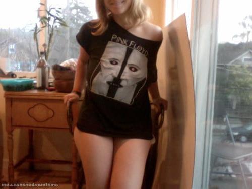 25P busty belle top huge