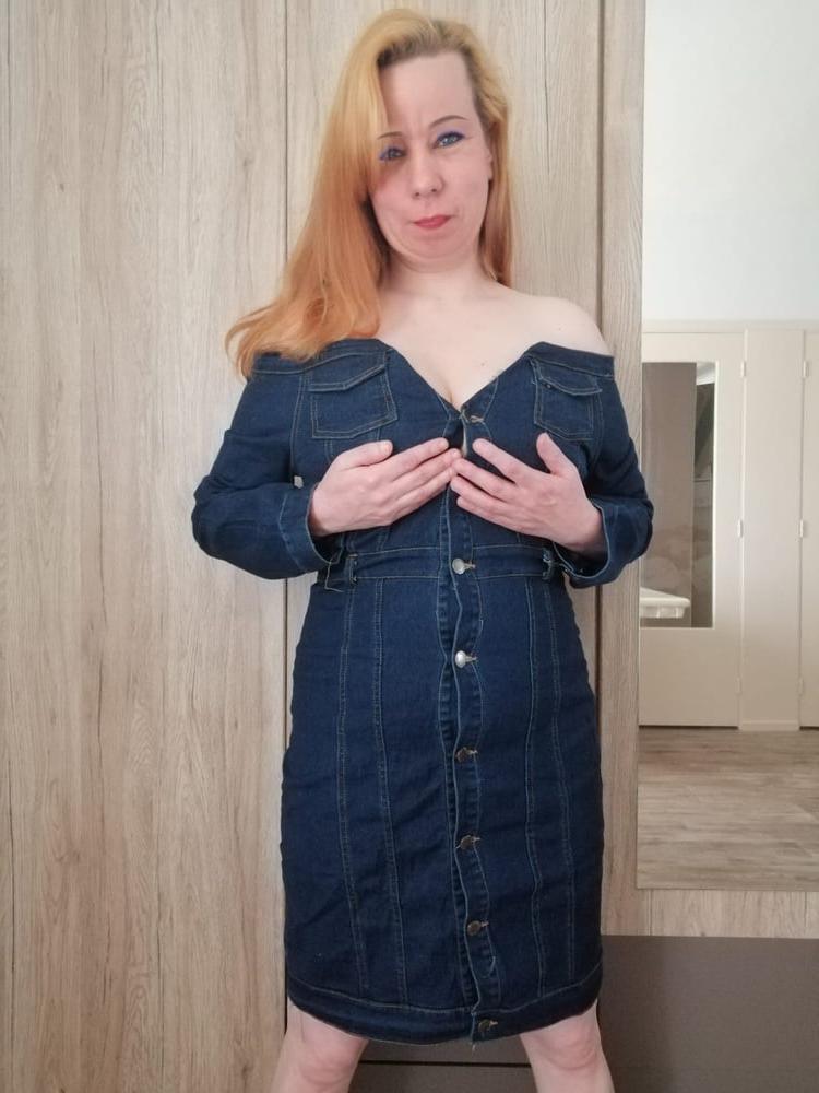 14P With my new dress and hair collor 1 July 2020