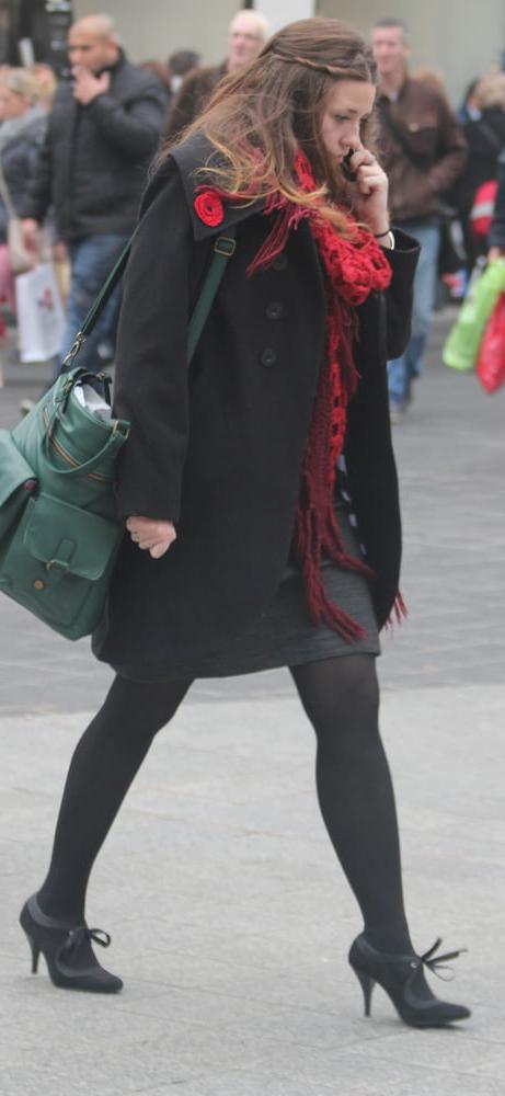 25P Street Pantyhose - Real Life Cunts-Next-Door