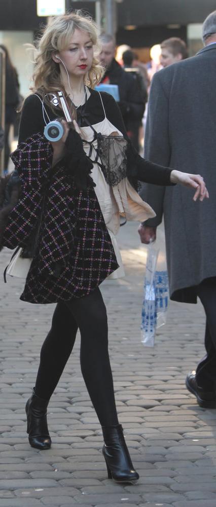 25P Street Pantyhose - Real Life Cunts-Next-Door