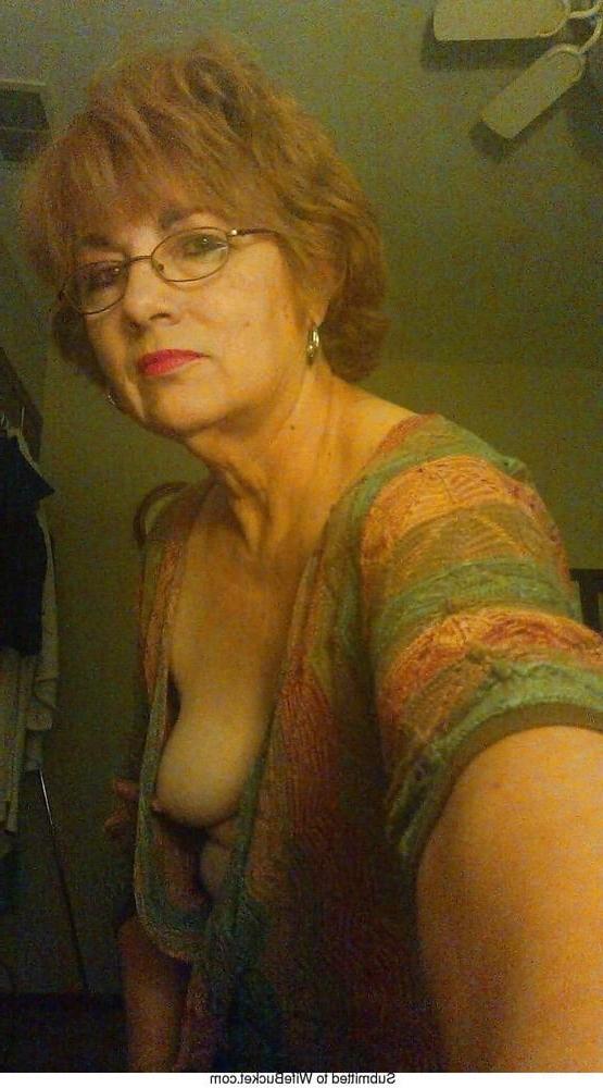 25P real cheap dirty granny 'n mature fuckdolls