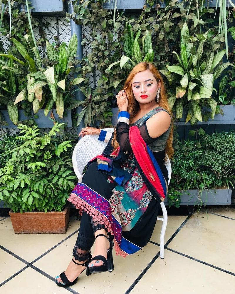 25P Sexy Pakistani hot Paki babes