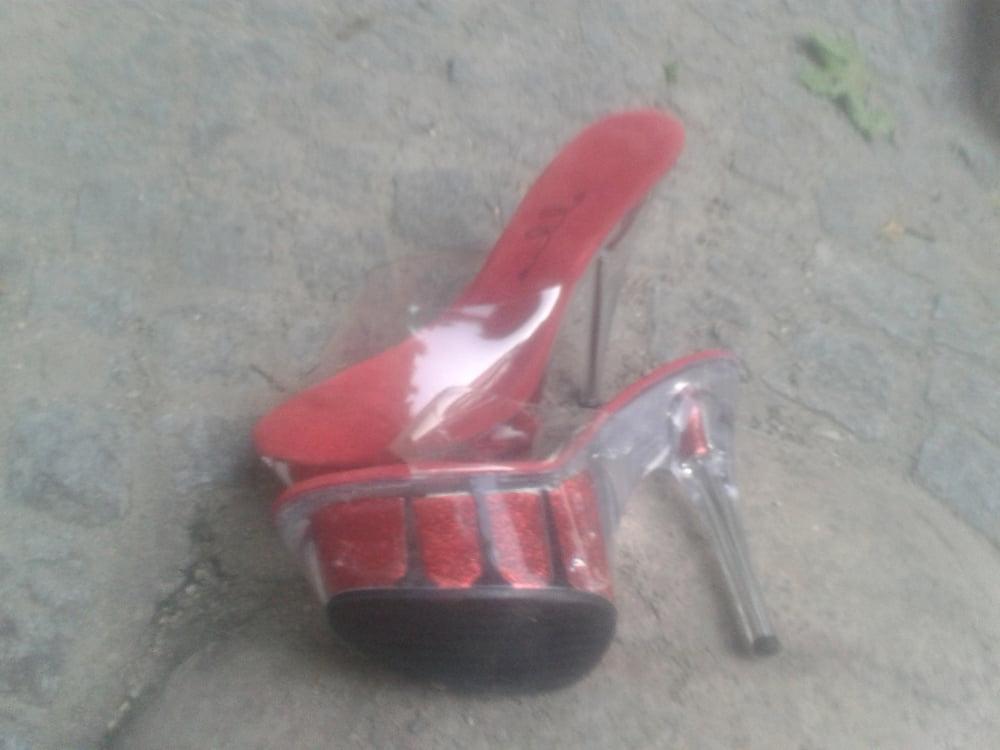 25P Schuhe von Vixens