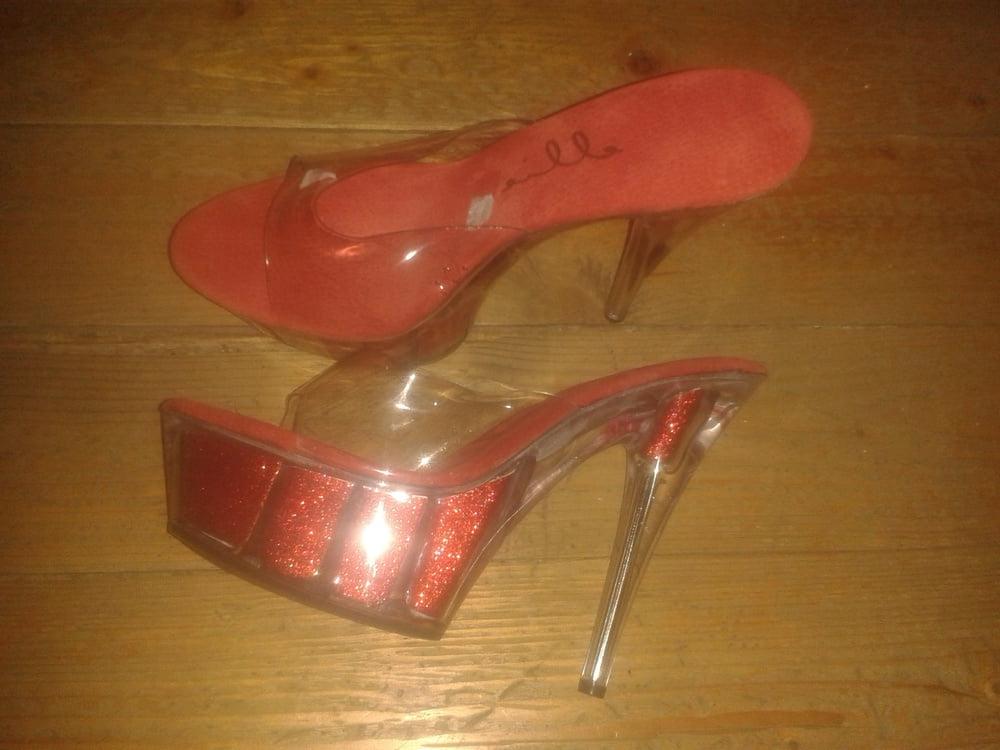 25P Schuhe von Vixens