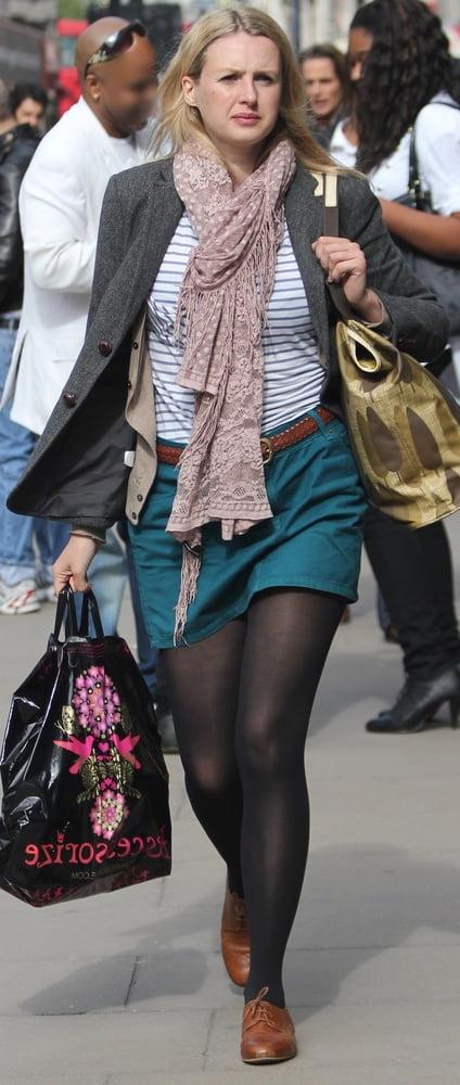 25P Street Pantyhose - Real Life Cunts-Next-Door