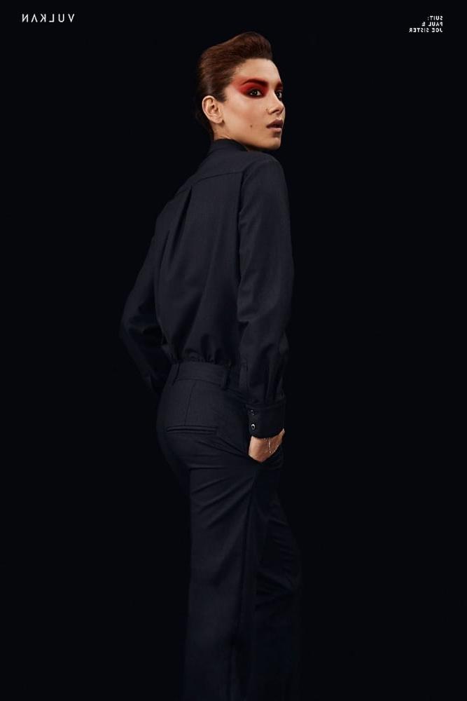 25P Dress Pants &amp; Pants Suits