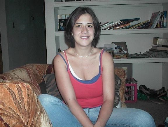 25P busty brunette suzie top huge