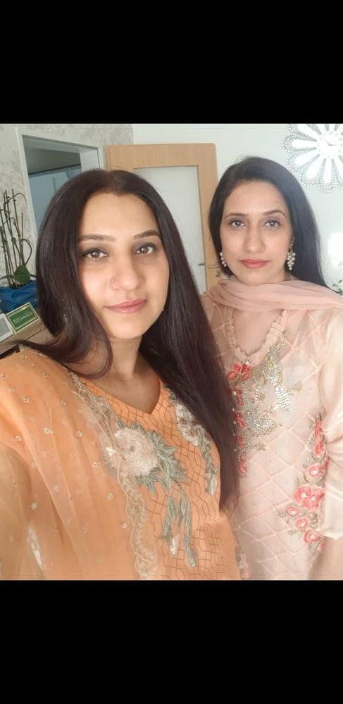 12P Pakistani