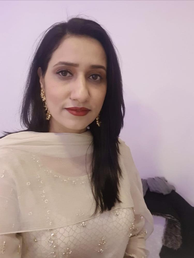 12P Pakistani