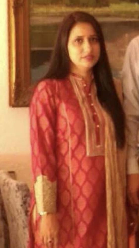 12P Pakistani