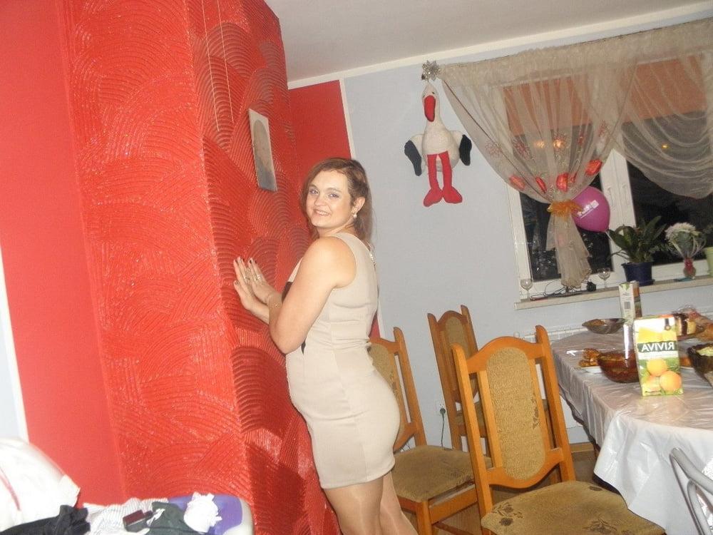25P sexy females in tights pantyhose nylons 62