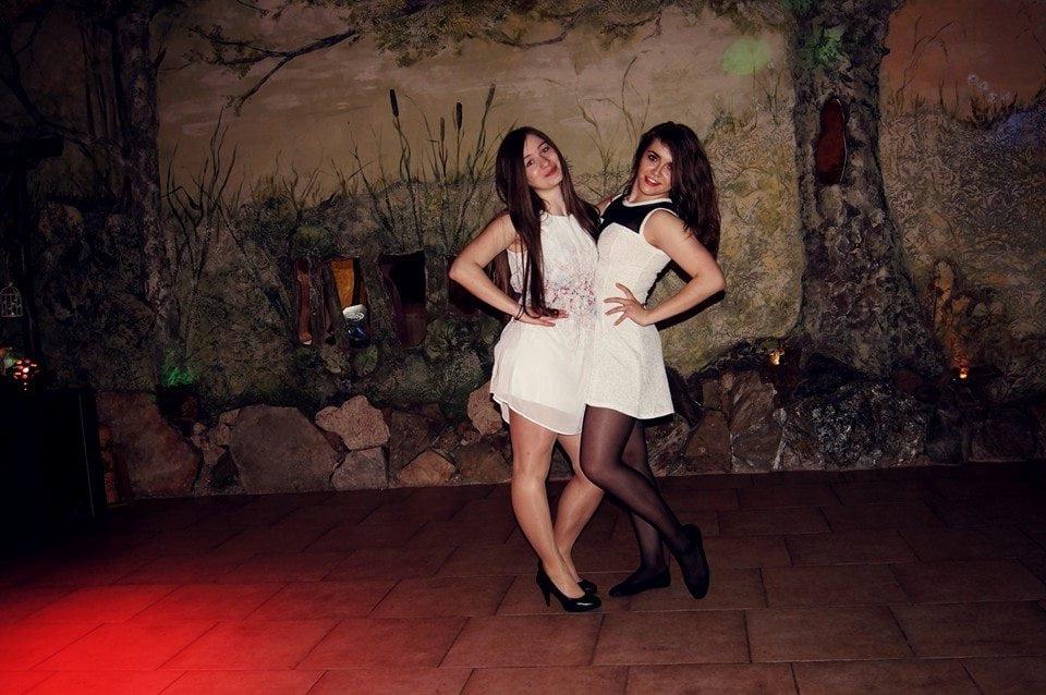 25P sexy females in tights pantyhose nylons 62