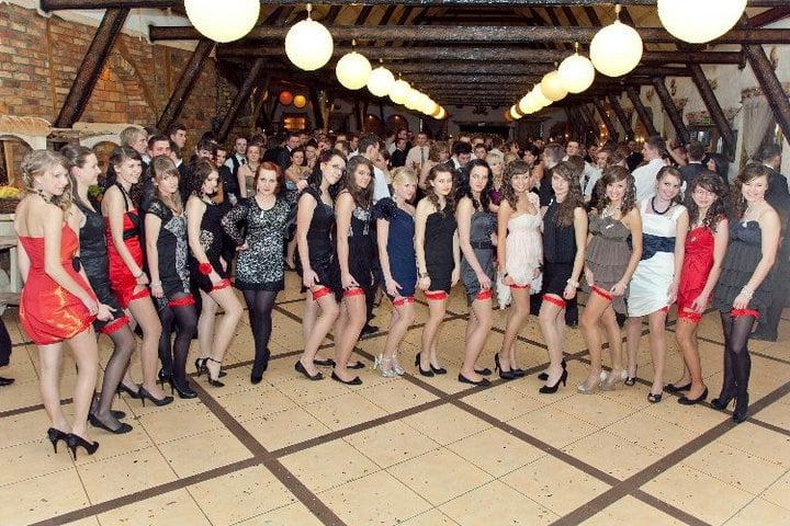 25P sexy females in tights pantyhose nylons 62