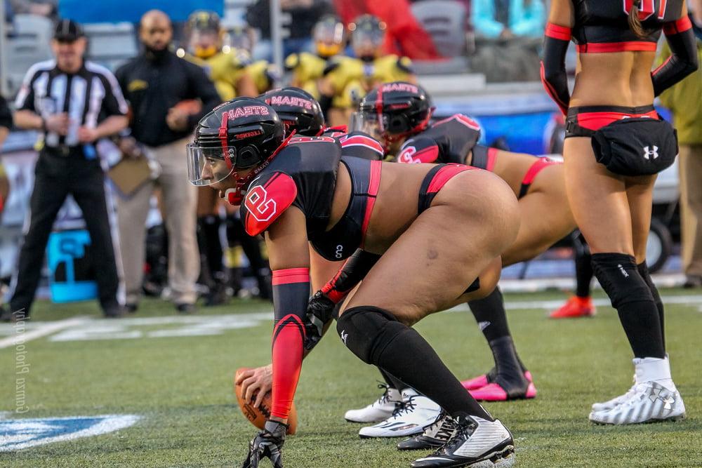 16P SekushiLover - The Hot Women of Lingerie Football