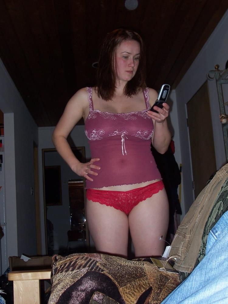 25P busty melissa top huge