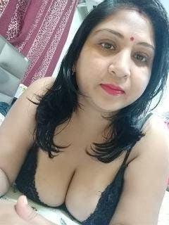 25P Policz dipali mom wandering a big dick