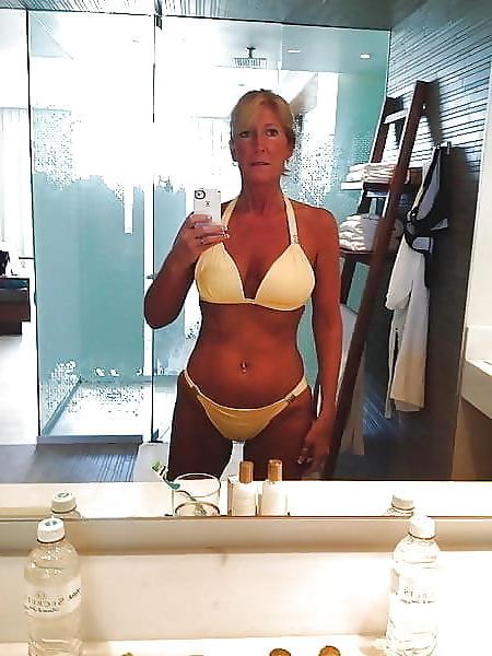 25P Sexy Huge Tit Very Curvy Tan Lined Mature MILF Perfect Body
