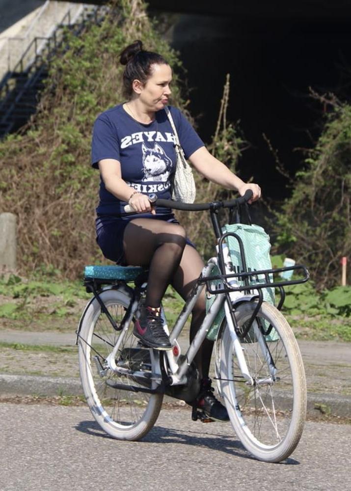 25P Street Pantyhose - Pantyhosed Cunts on Bikes Part 3