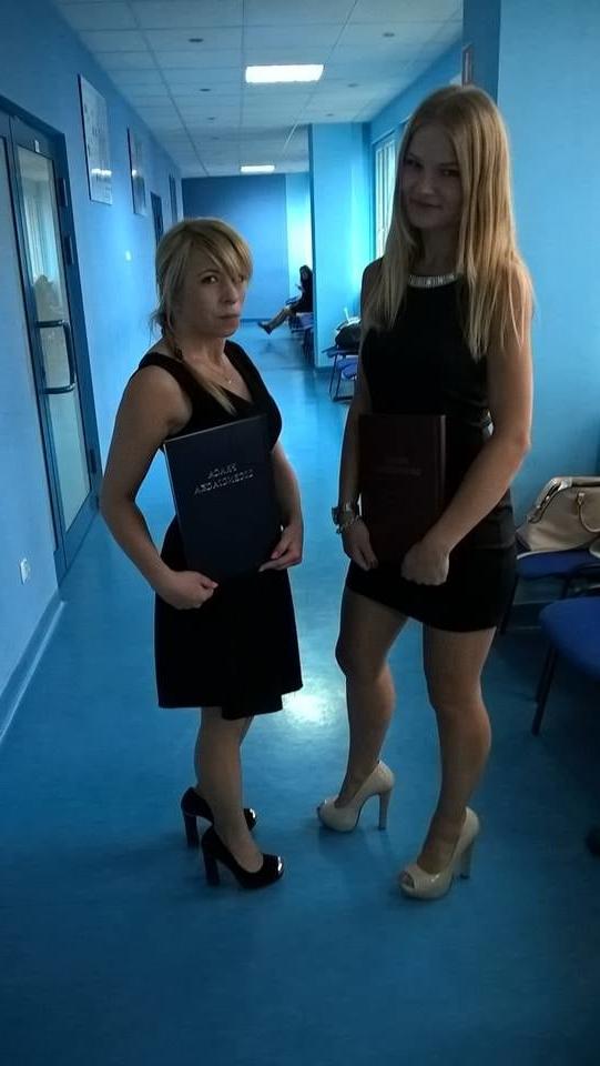 25P sexy females in tights pantyhose nylons 61
